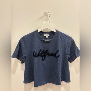 Wilfred - Blue cropped tee